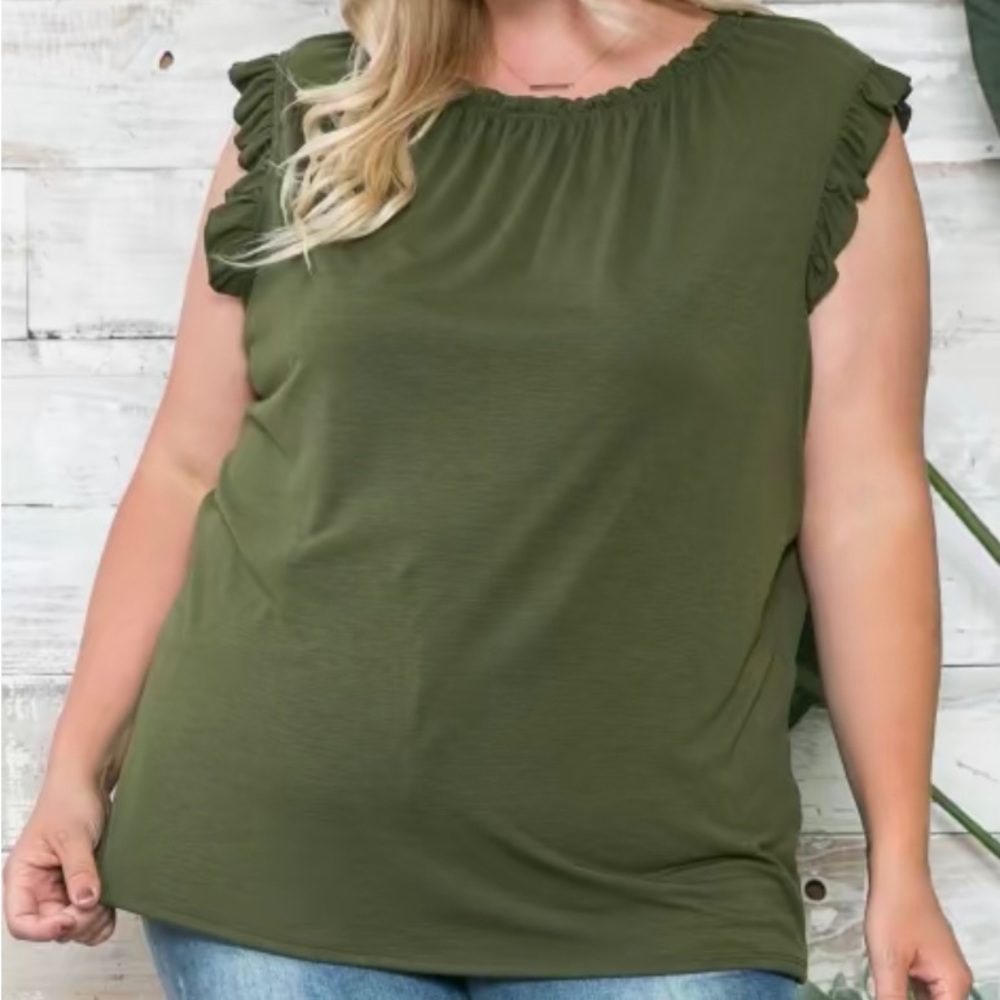 Soft Elastic Scrunched Neck Ruffle Top - Picture 2 of 9